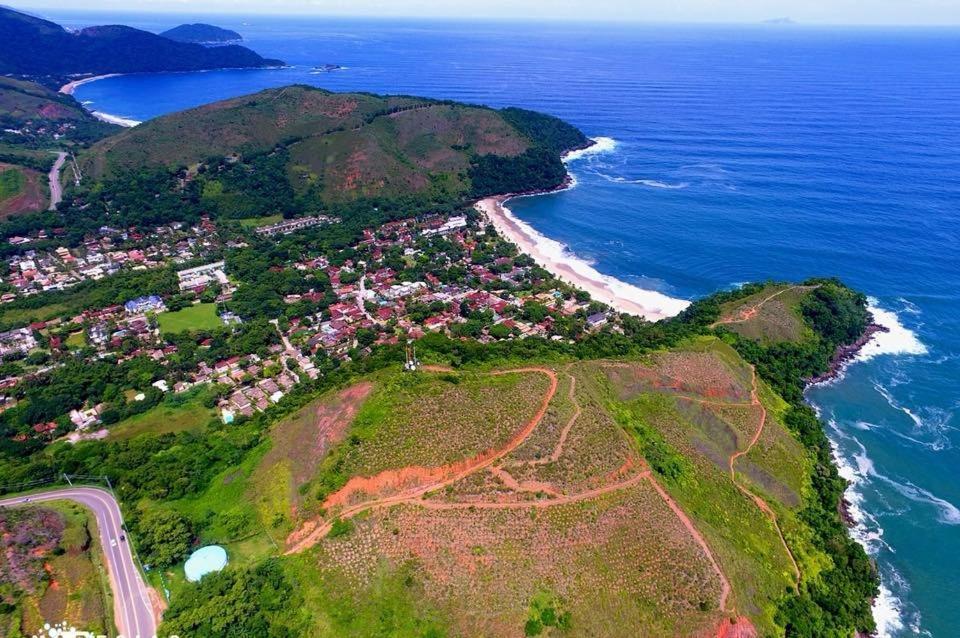 Completo Perto Da De Maresias